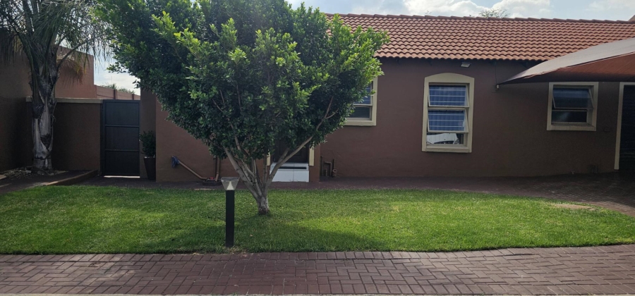 To Let 3 Bedroom Property for Rent in Brits Rural North West